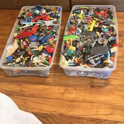 2 HUGE bins of lego pieces and set and minifigure parts