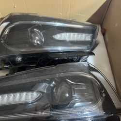 2014 Dodge Charger headlights 