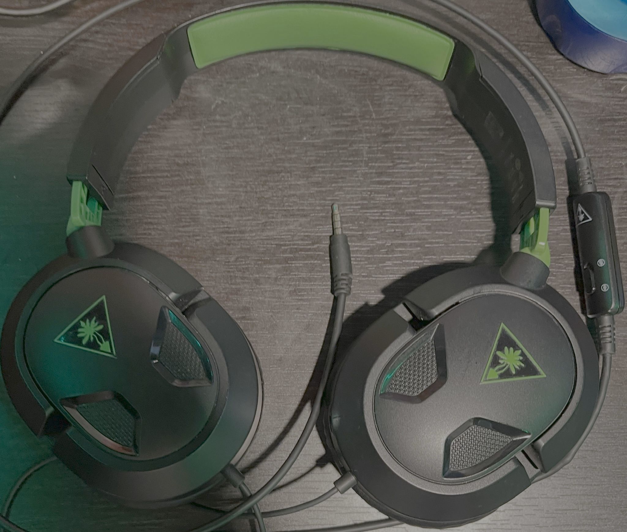 TurtleBeach Headphones with AUX Cord