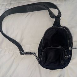 Lululemon sling bag