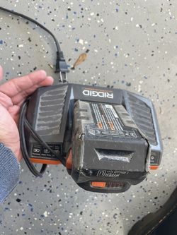 Rigid Charger With Battery 
