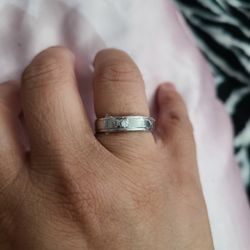 Man Ring Diamond Size 8 Real Dimond Just Need To Get Rid Of It Like My Exes