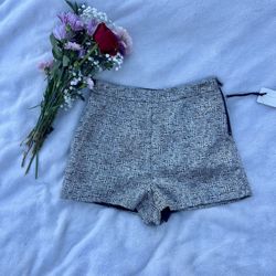 Elegant Black & White Tweed Micro Shorts – Size M
