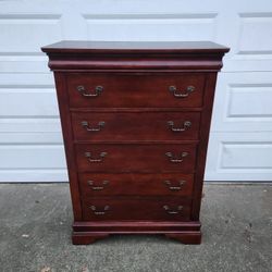 38" Modern Wood Brown Cherry Dresser Chest Bedroom Furniture _ All Drawers Slide Smoothly