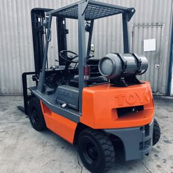 Forklift Toyota PROPANE