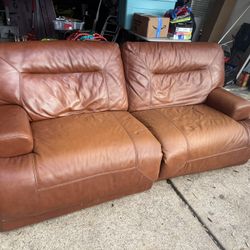 Free Couch 
