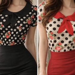 22 Cool Tops- Size small -Medium Almost New 