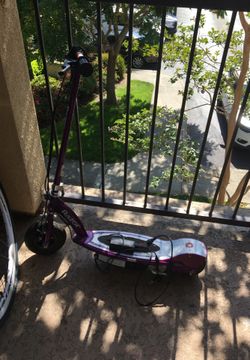 Purple razor scooter