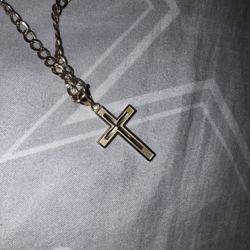 14Karat Cross Pendant 