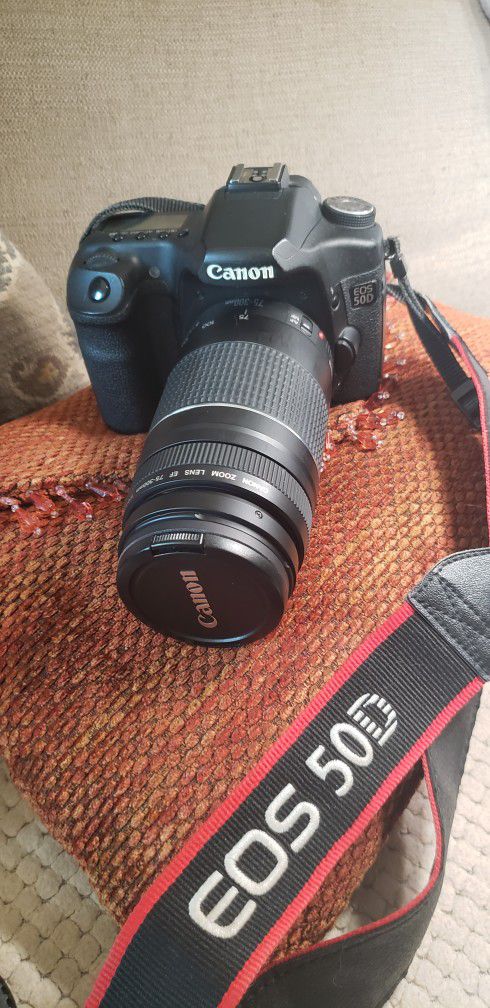 Canon EOS 50D SLR