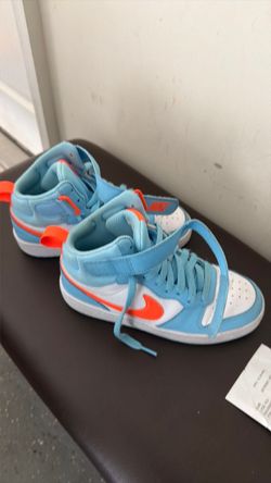 Nike High-Top Sneakers Blue and Orange