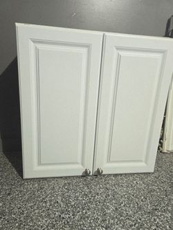 30x30x12 white cabinet