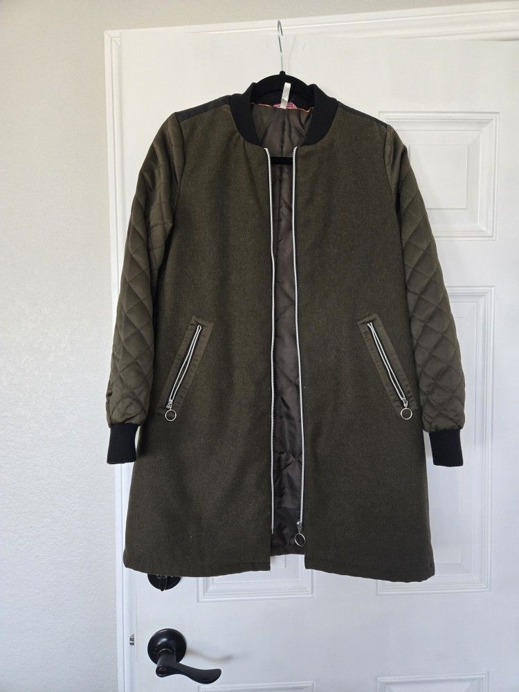 Like New Pink Platinum Women's Long Army Green Bomber With Zipper