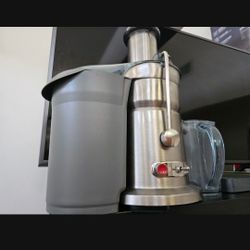 Breville - Juice Fountain Cold Electric Juicer - Silver