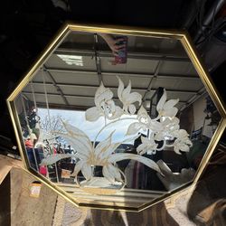 Vintage Windsor octagon-shaped wall mirror