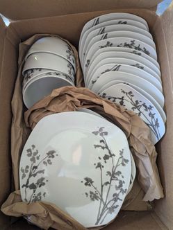 Gallery dishes