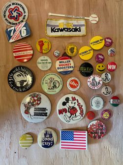 VINTAGE PIN BACK BADGES