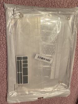 MacBook Pro 13″ Hard Clear Case