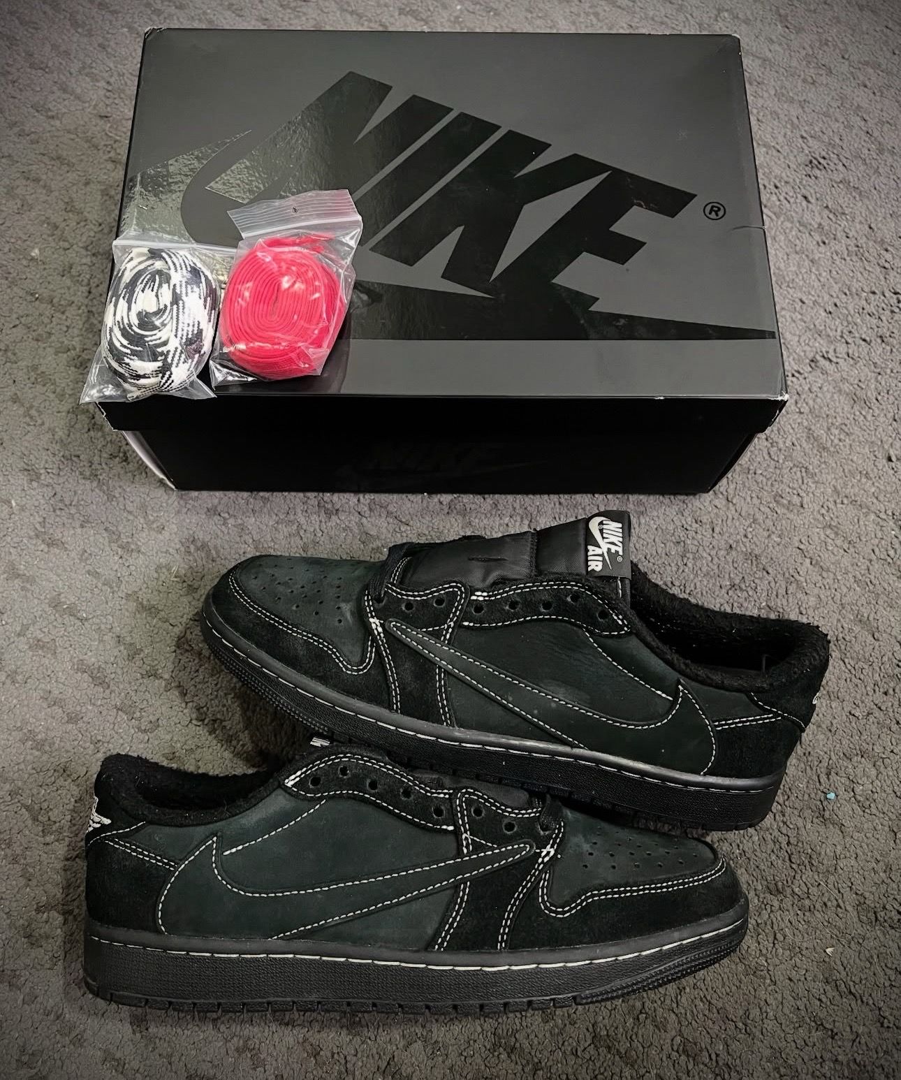 Travis Scott’s low phantom’s 4 styles