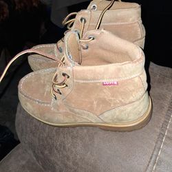 Levis Shoo In Las Vegas Nv.