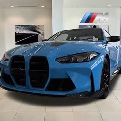 2025 BMW M4 CS Coupe