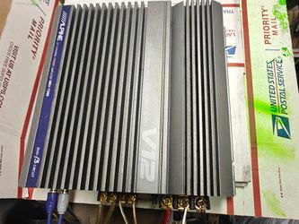 Alpine old school car audio V12 599w,amp