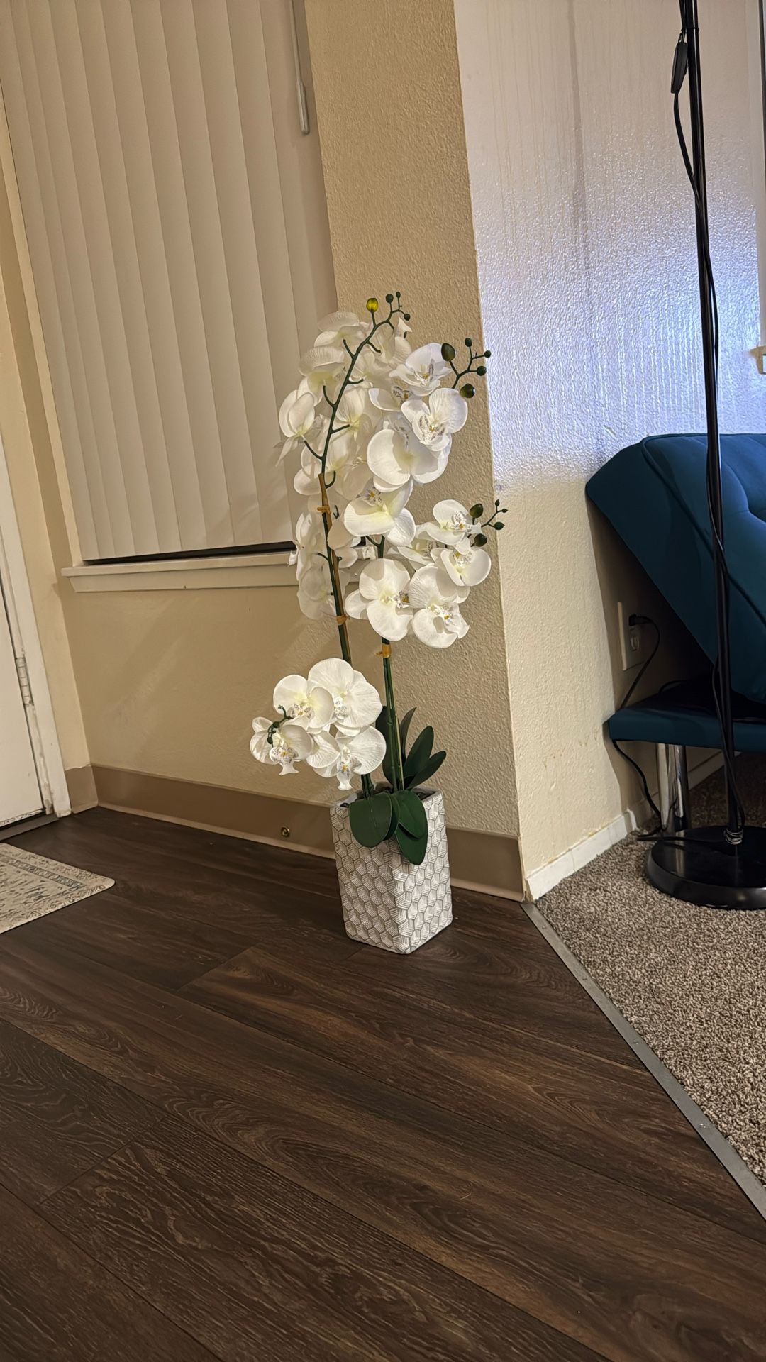 Decorative Flower Pot