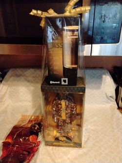 Rapper and speaker gift