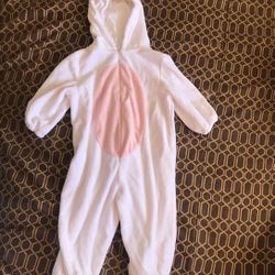 Costume