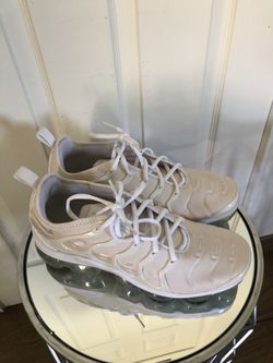 Nike Air Vapormax Plus Size 9.5 Men