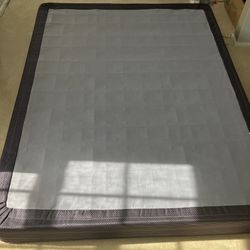 Serta Queen Box Spring