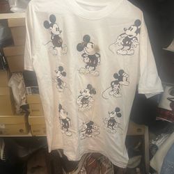 Mickey Over Size 
