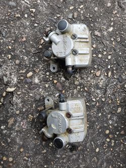 Oem Honda 400ex front brake calipers