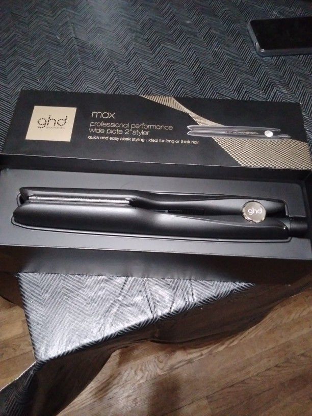 Ghd Max Professional Performance Wide Plate 2 Inch Styler