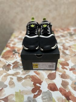 Adidas Sneaker