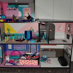 LOL Doll House 