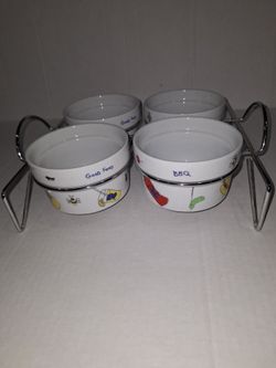 Metal rack and 4 stoneware bowls