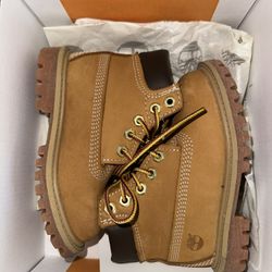 TIMBERLAND PREMIUM 6 IN WATERPROOF BOOT WHEAT NUBUCK (Toddler size 8C)