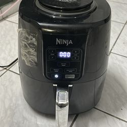 The Ninja AF101 air fryer