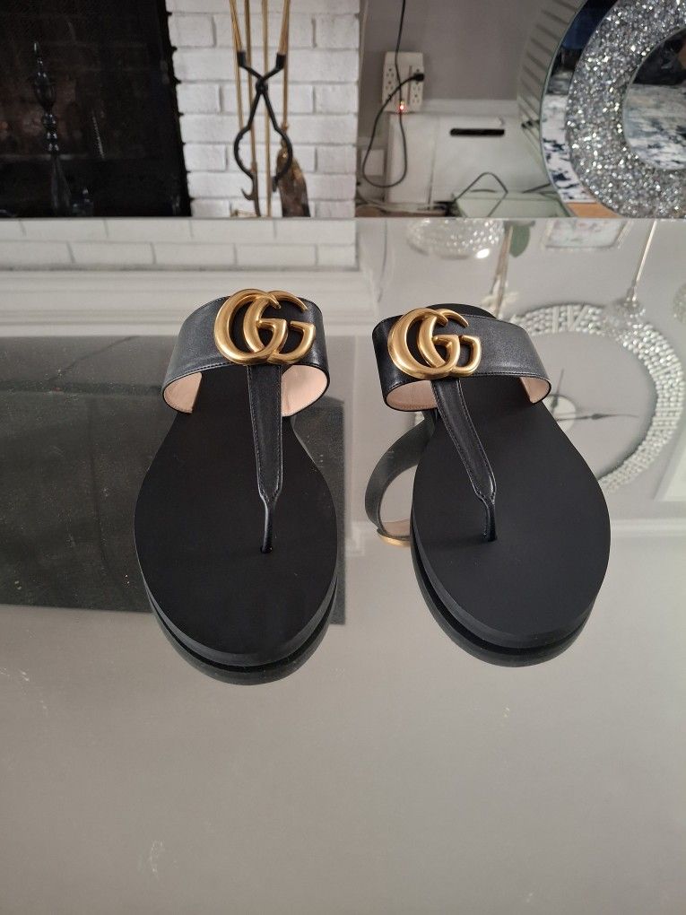 Woman Gucci Slides
