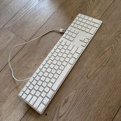 Apple USB a Full Length Keyboard