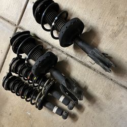 2014 Suabru Forester OEM front and rear struts