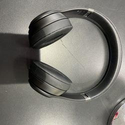Solo Beats 4. (843449-3)