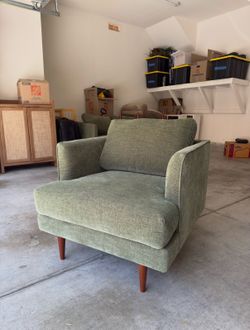 Green Fabric Arm/Accent Chair