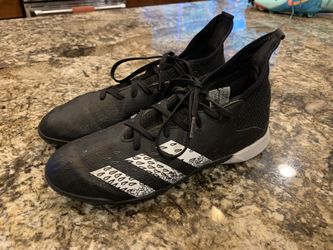 Adidas Predator Freaks Soccer Cleats