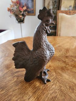 ​Heavy Cast Iron Rooster Figurine / Farmhouse Decor
