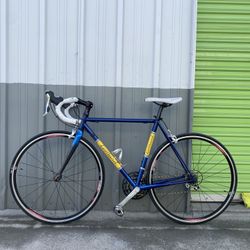 LEMOND ROAD BIKE /SIZE TIRES 700” /SIZE FRAME 52”cm