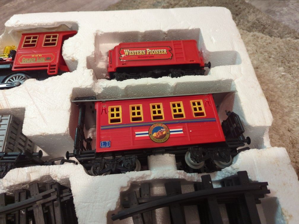 Goldlok Western Express Train Set for Sale in San Antonio, TX
