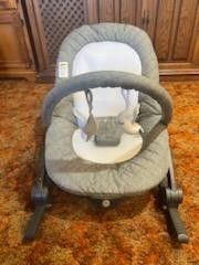 Infant Vibrating Rocker