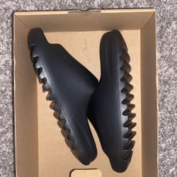 Yeezy Slide Onyx